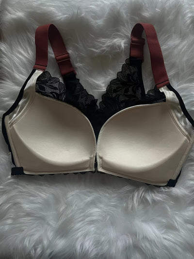 Contrast Lace Push-Up Bra